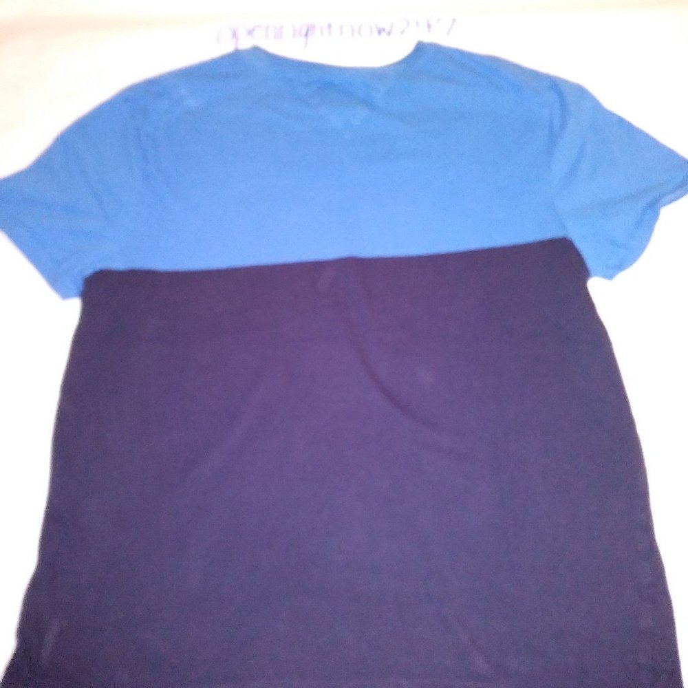 TOMMY HILFIGER YOUTH TEE #12 - Picture 4 of 4